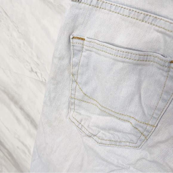 Hollister Skinny Denim Shorts 9’ Size 28 - Picture 5 of 5